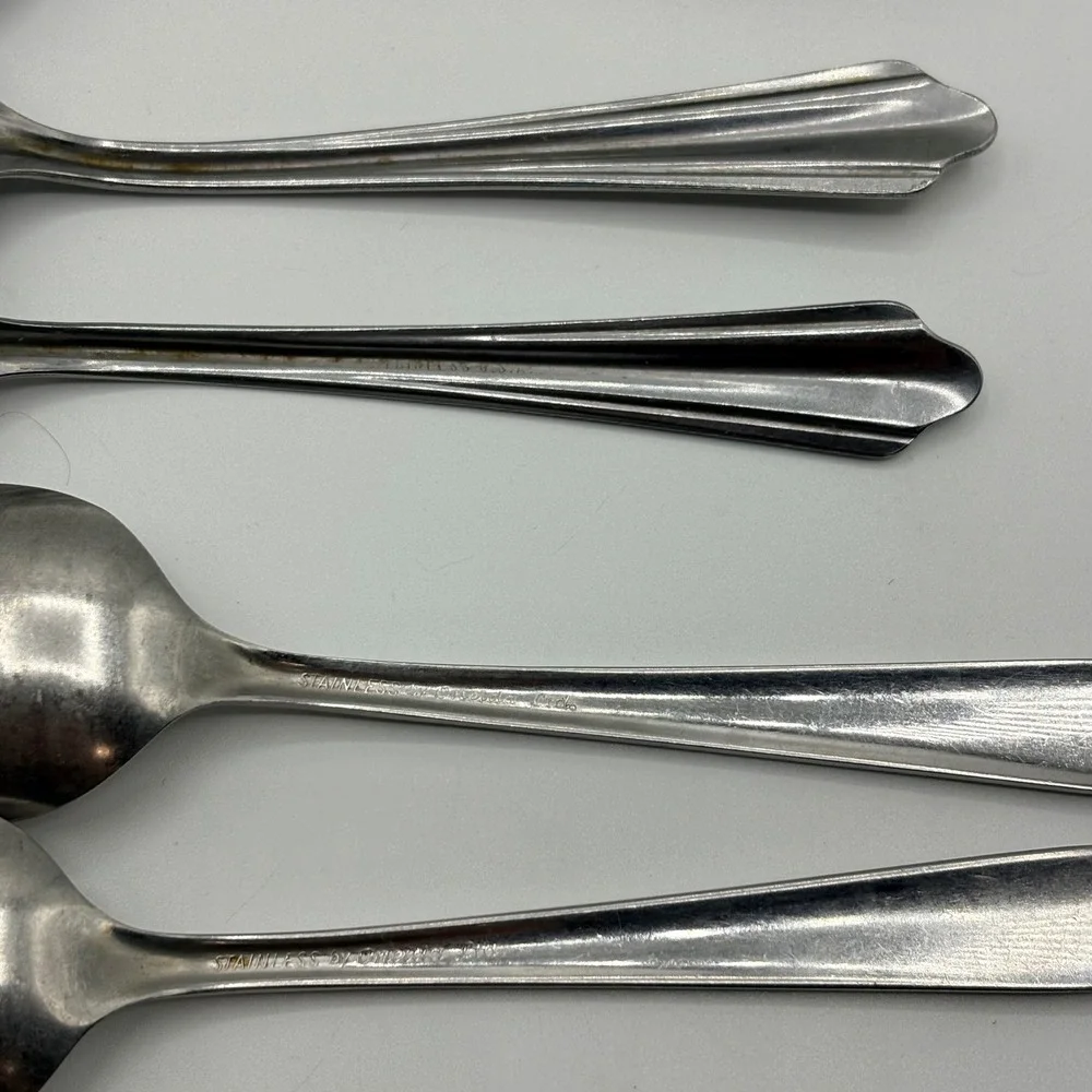 Mixed Brand Stainless Steel Teaspoons Lot of 9 Oneida Rogers Atlas Silver 6in